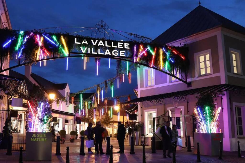 Les Celtes Disneyland Serris Exterior photo